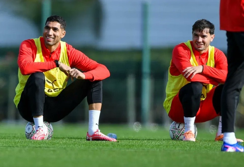 مدرب المغرب يكشف موقف حكيمي من المشاركة ضد تنزانيا.. ويفاجئ إبراهيم دياز