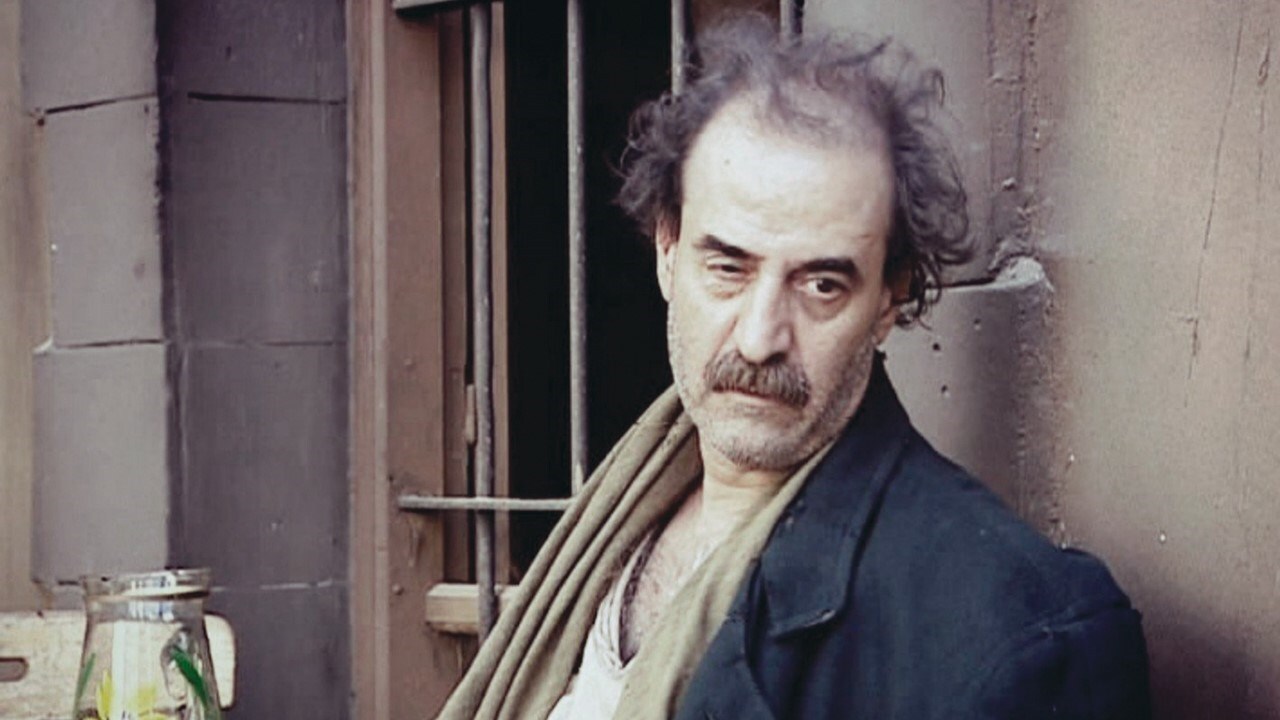 نقابة الفنانين السوريين تنفي وفاة النجم بسام كوسا