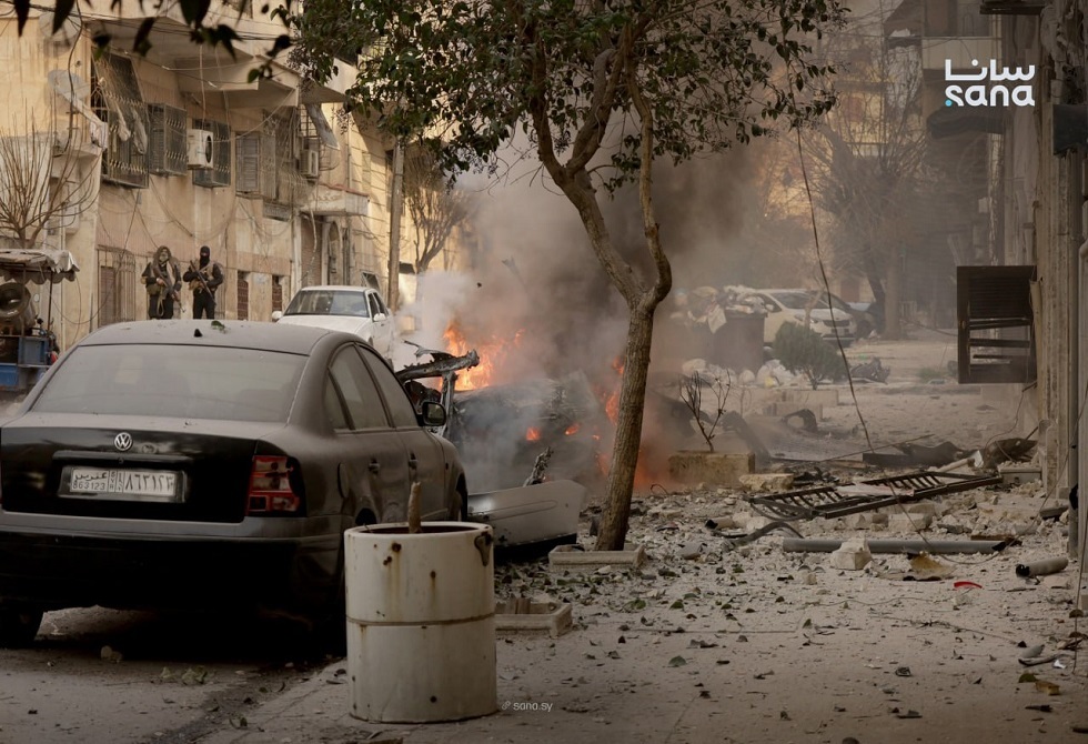 "قسد" تتهم الجيش السوري بمحاولة التقدم بالدبابات في حلب.. والأخير ينفي ويؤكد التزامه بإجلاء المدنيين