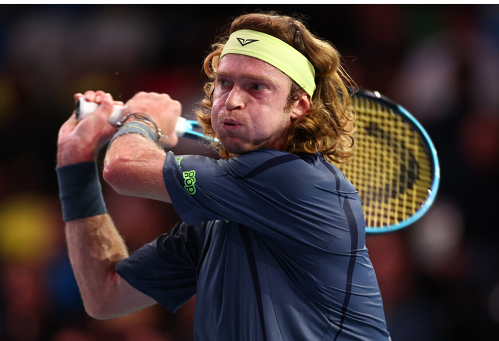 روبليوف يعبر إلى ربع نهائي بطولة هونغ كونغ المفتوحة للتنس