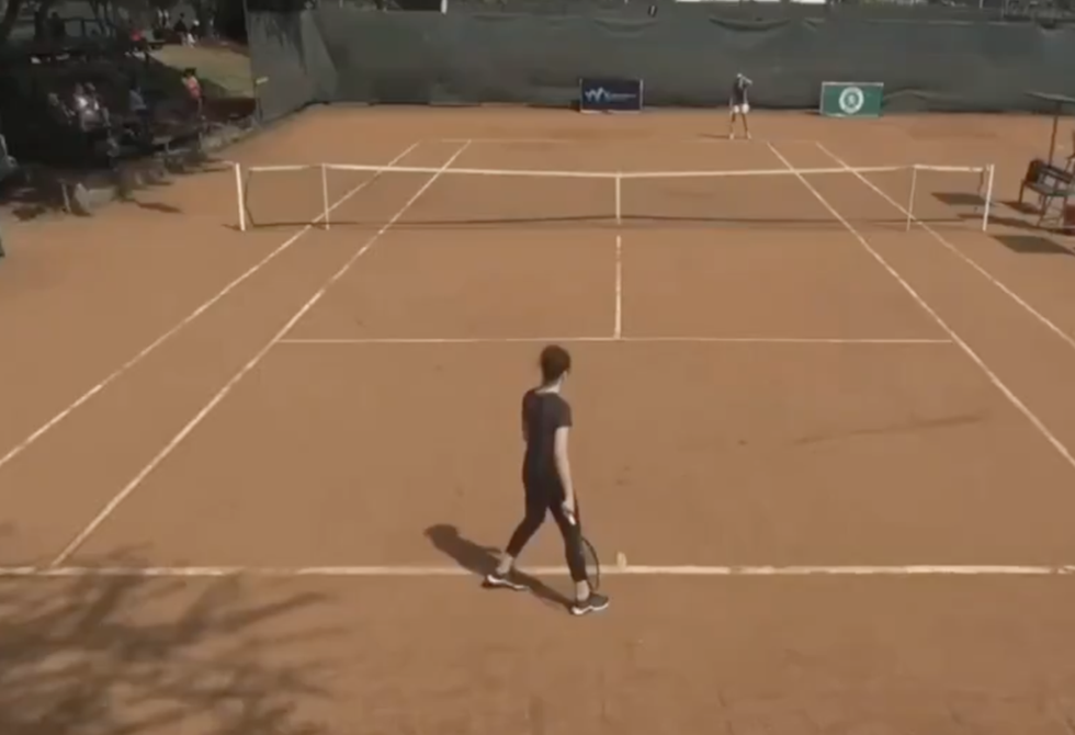 فضيحة في ملاعب التنس.. مشاركة لاعبة مصرية في بطولة دولية تنتهي بكارثة (فيديو)