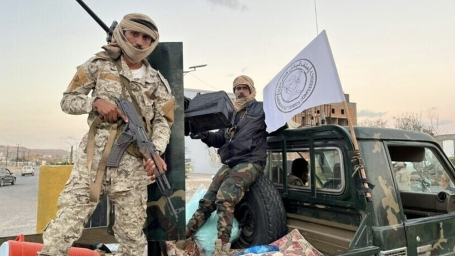 اليمن.. نائب رئيس المجلس الانتقالي الجنوبي: وفدنا محتجز في الرياض