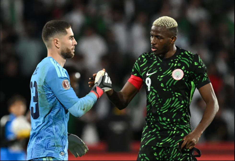 لوكا زيدان في قلب العاصفة.. ماذا حدث بعد صافرة نهاية مباراة الجزائر ونيجيريا؟ (فيديو)