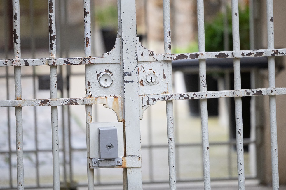 أوزبكستان.. سجن معلم بتهمة إهانة النبي محمد