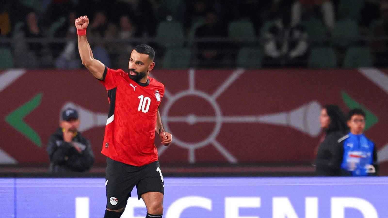 كم مباراة سيغيب محمد صلاح عن ليفربول بعد تأهل مصر إلى نصف نهائي أمم إفريقيا؟