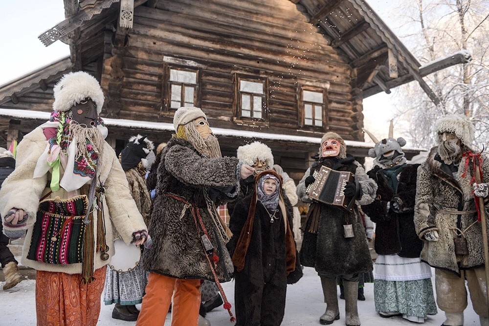 رأس السنة القديمة.. الجذور التاريخية والعادات المتوارثة (صور) 1 6965db434c59b77daf759784