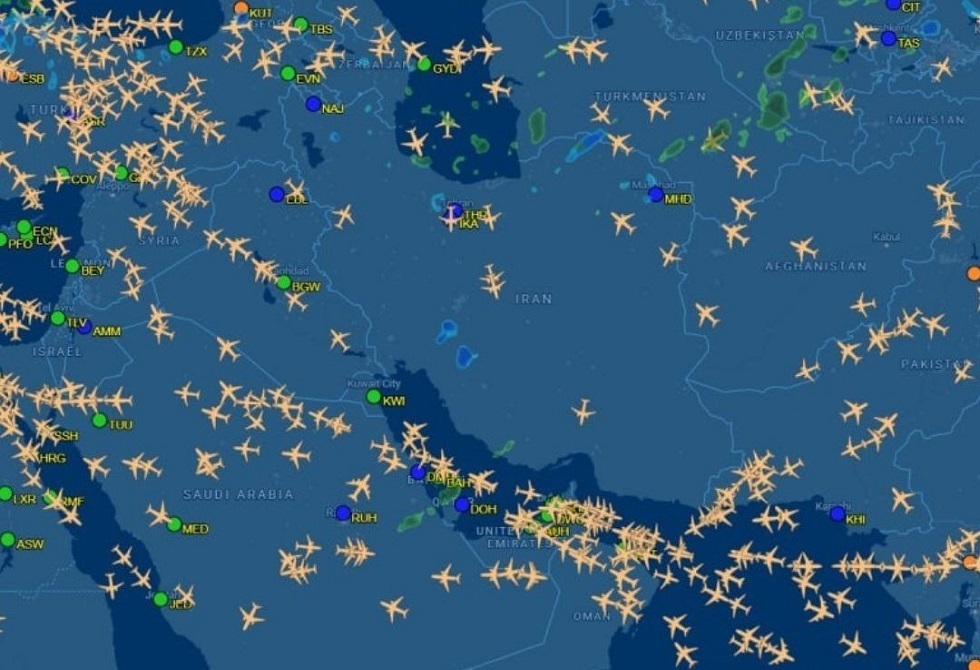 إيران.. عودة الملاحة الجوية إلى طبيعتها