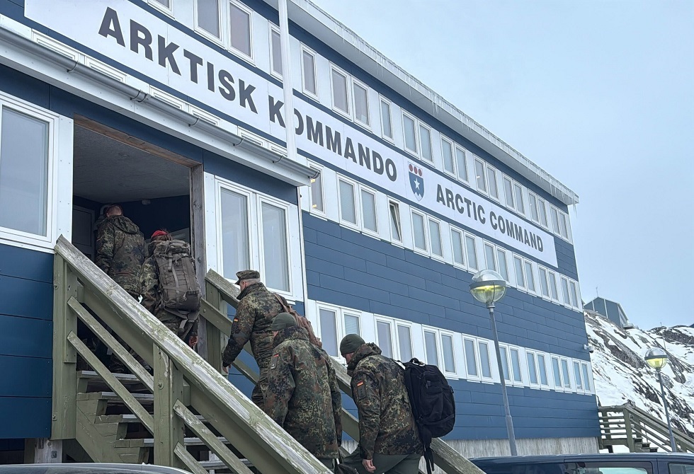 ضابط بلجيكي واحد إلى غرينلاند وسط عملية "آركتيك سنتري" المرتقبة ردا على ترامب