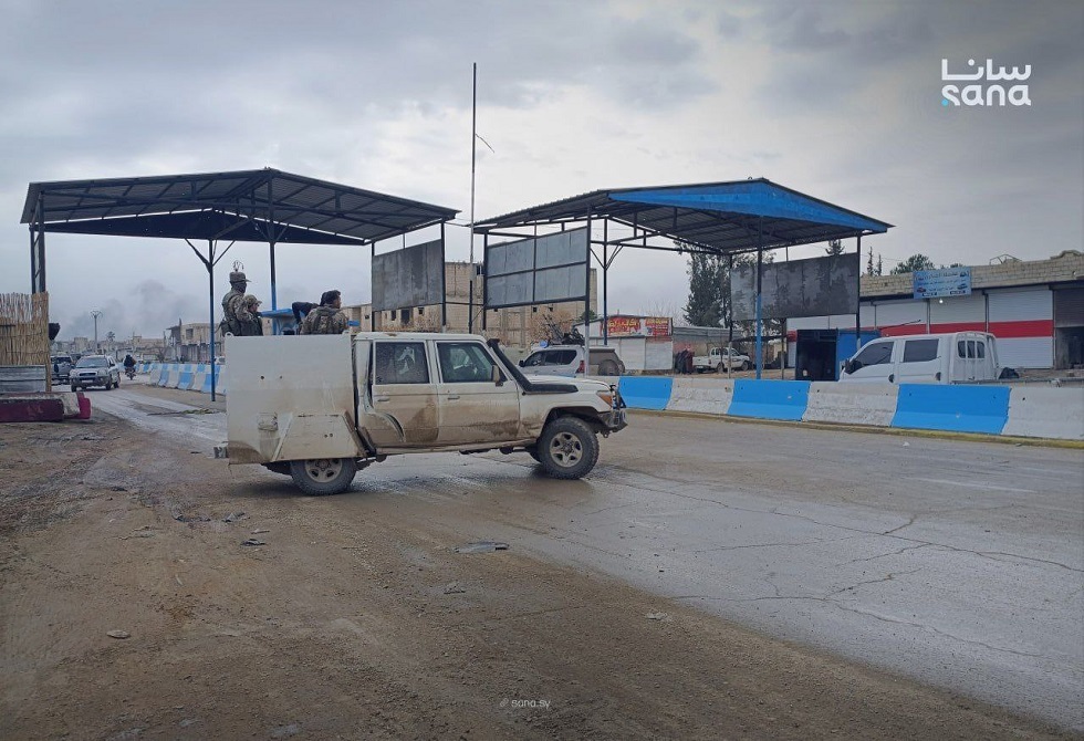 وزير الدفاع السوري يحذر من أي تجاوزات بحق المدنيين وممتلكاتهم خلال عمليات غرب الفرات