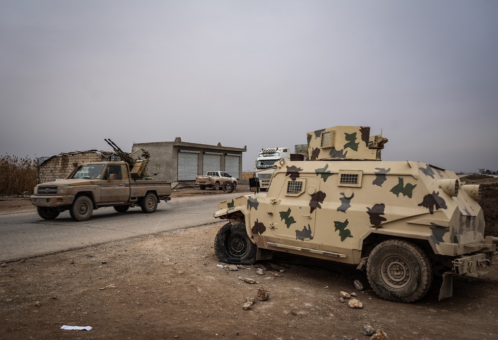 سوريا.. قوات الجيش تسيطر على حقول هامة للنفط والغاز في دير الزور (فيديوهات)