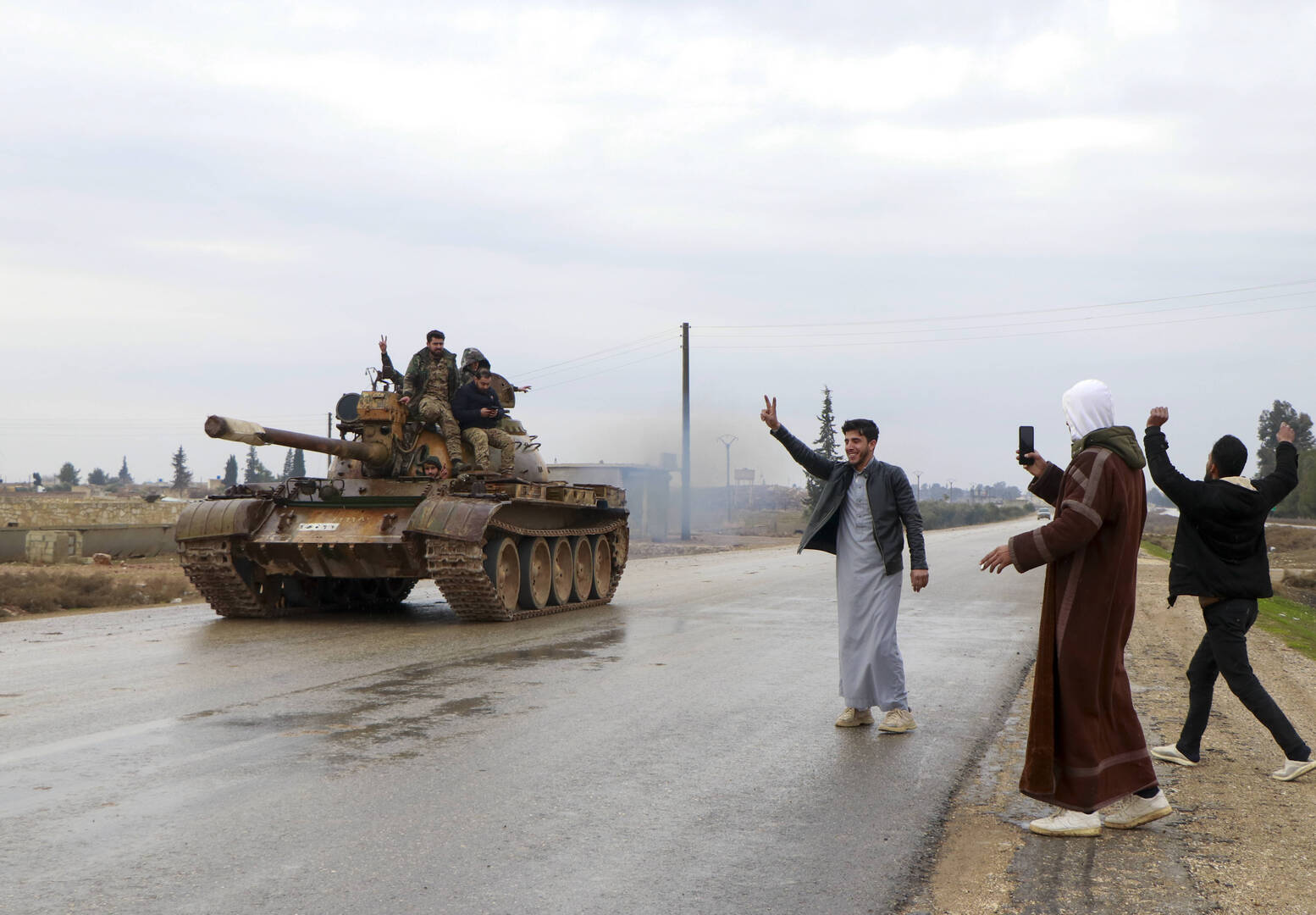 فيديوهات متداولة: الجيش السوري يدخل بلدة تل براك شمال شرقي الحسكة