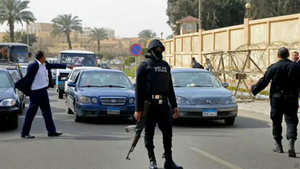 "مذبحة الملاحات".. بائع فول يقتل أبناءه الأربعة والتحقيقات تكشف سبب الجريمة الشنيعة