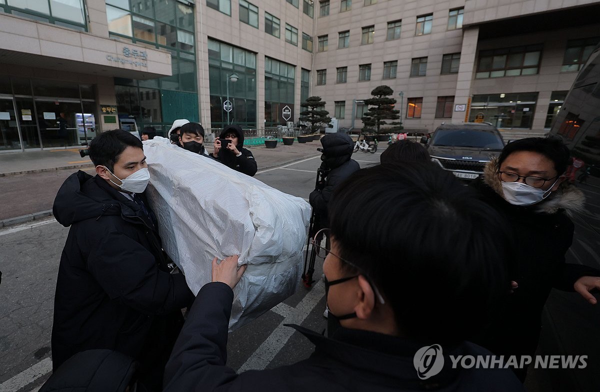 كوريا الجنوبية.. منع 3 مشتبه فيهم بإرسال طائرات مسيرة إلى كوريا الشمالية من مغادرة البلاد