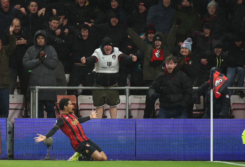 أمين عدلي يقود بورنموث لإسقاط ليفربول بسيناريو مؤلم (فيديو)