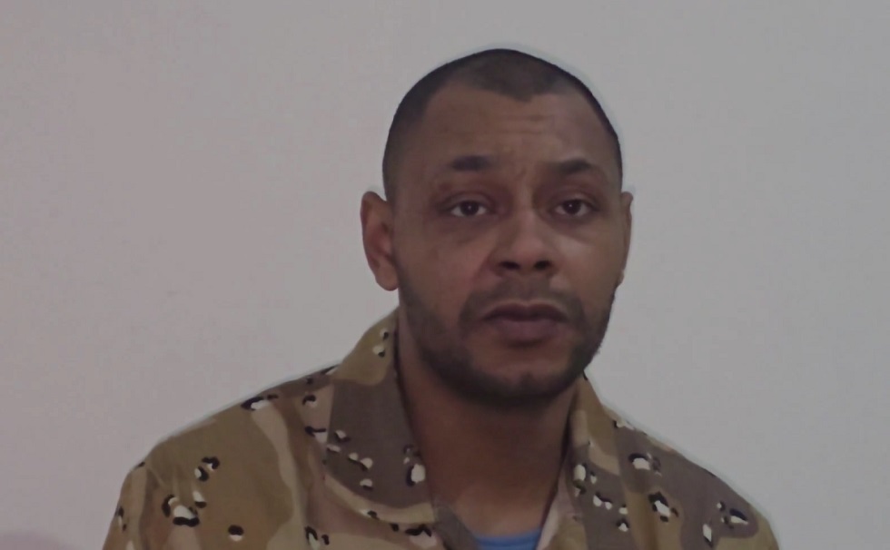 استسلام 6 مسلحين من كتيبة "آزوف" قرب مدينة دميتروف في دونيتسك