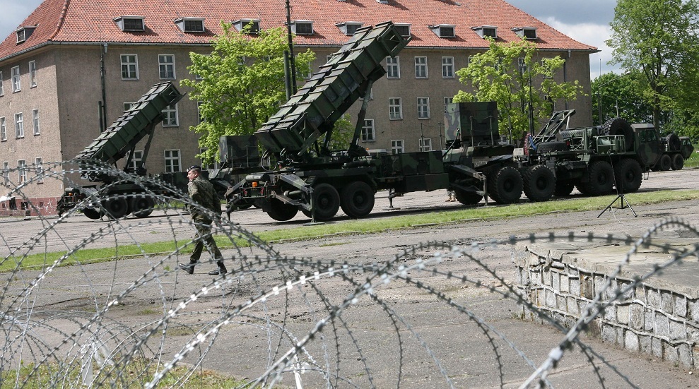 وزير الدفاع الألماني: لا نستطيع تزويد أوكرانيا بأنظمة باتريوت