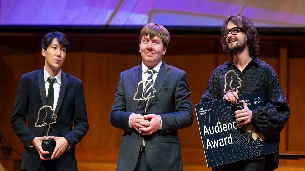 عازف روسي يفوز بالجائزة الرئيسية في مسابقة بيانو دولية في هولندا