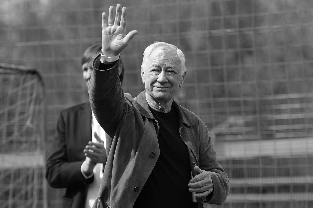 وفاة المدرب السابق لمنتخب روسيا لكرة القدم بوريس إغناتيف عن 86 عاما