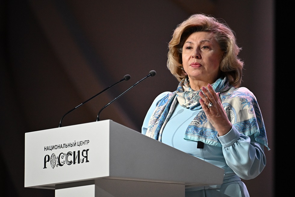 مفوضة حقوق الإنسان الروسية تقترح دراسة إمكانية فتح معبر حدودي بين روسيا وأوكرانيا