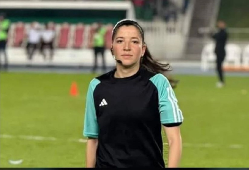 إيقاف لاعب جزائري لمدة طويلة بسبب تصرف "مشين" مع حكمة المباراة