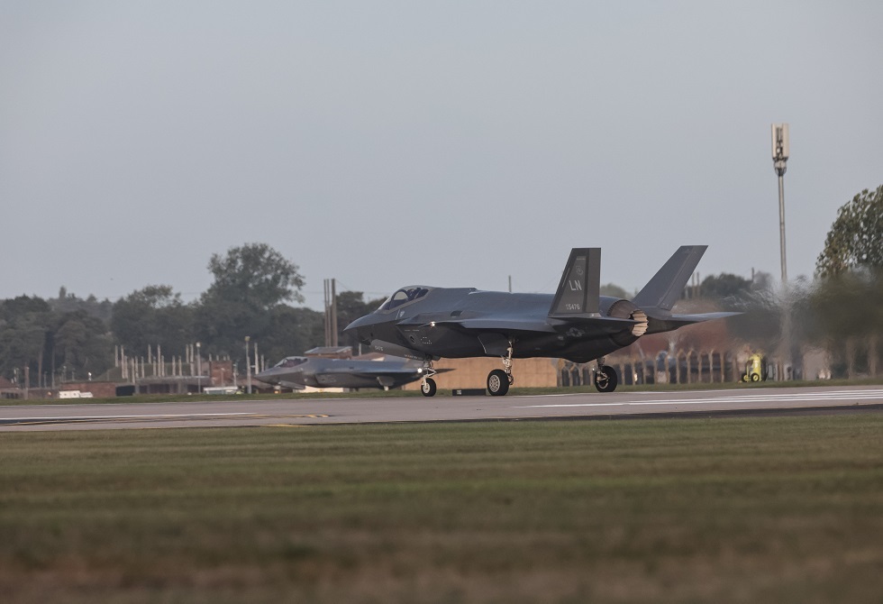 مقاتلات الجيل الخامس الأمريكية تتجه إلى الشرق الأوسط (فيديو+صور)