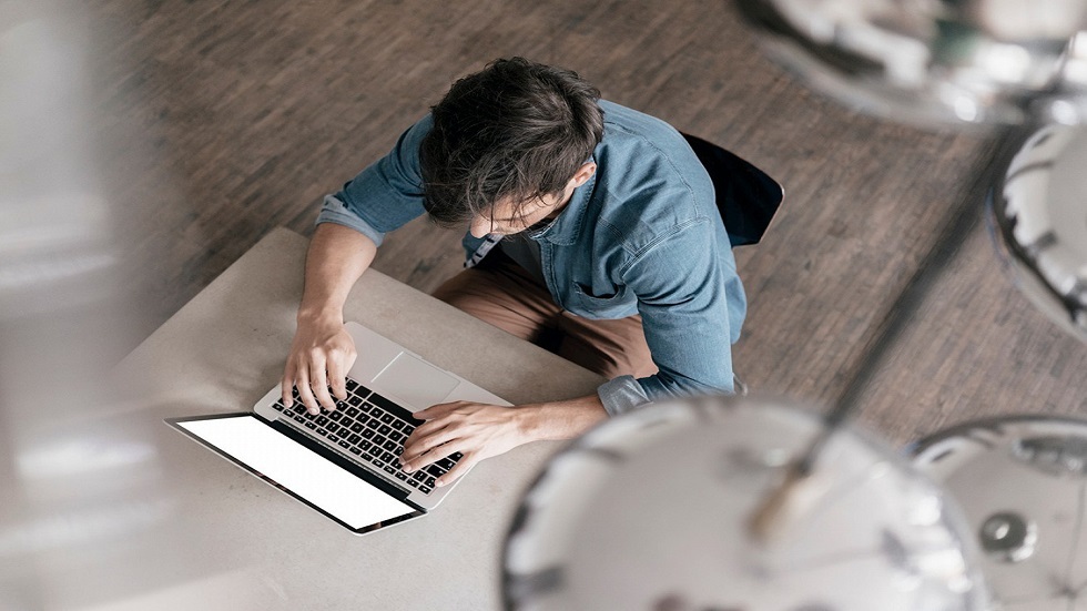 رغم الاستقلالية.. العمل الحر أكثر إرهاقا نفسيا من الوظيفة