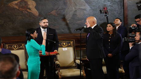 واشنطن تعتقل مادورو