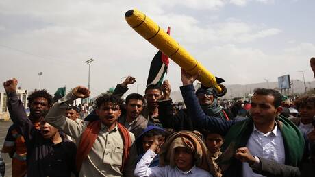 عاجل - الحوثيون يوجهون انذارا رسميا لإسرائيل.. تصعيد كبير 