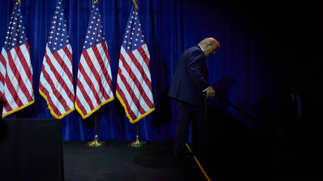 ترامب يعلن: انسحاب أمريكا من الناتو يُفقد الحلف هيبته أمام روسيا والصين