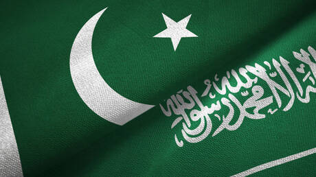 باكستان والسعودية تبحثان تحويل قروض بملياري دولار إلى صفقة مقاتلات JF-17 