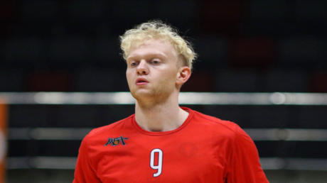 روسيا تؤكد عودة لاعب كرة السلة كاساتكين من فرنسا إثر صفقة تبادل مع مواطن فرنسي