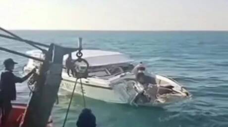 مقتل سائحة روسية وإصابة 21 آخرين في حادث تصادم بحري في تايلاند (فيديو)