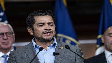  نائب أمريكي يطرح تشريعا لحماية غرينلاند من ترامب