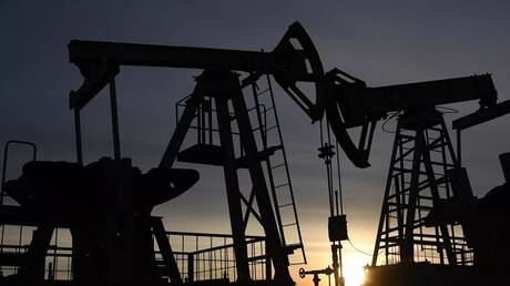 "باركليز": ضربات أمريكية محدودة قد تخفف علاوة مخاطر النفط بسرعة