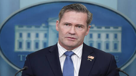 ترامب والناتو وامتحان غرينلاند