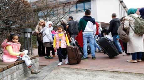 أكثر من 500 ألف سوري يتمتعون بالحماية في ألمانيا