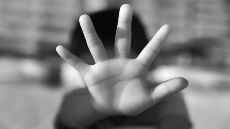 تقرير صادم: الذكاء الاصطناعي يضاعف الاستغلال الجنسي للأطفال