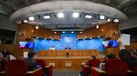 لافروف: تعاون أرمينيا مع الاتحادين الاقتصادي الأوراسي والأوروبي في آن واحد مستحيل