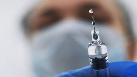 لقاح لمرض شائع يظهر تأثيرا غير متوقع في إبطاء الشيخوخة!