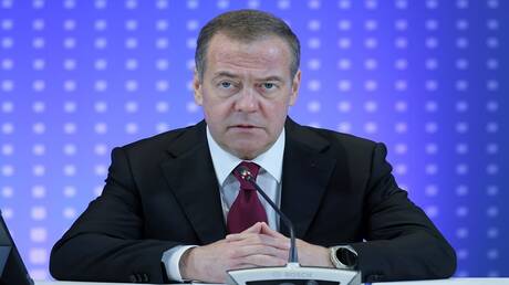 ترامب والناتو وامتحان غرينلاند