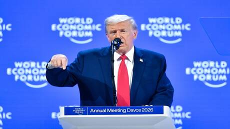 ترامب يعلن اتفاقًا إطاريًا مع أوروبا بشأن غرينلاند ويتراجع عن الرسوم الجمركية