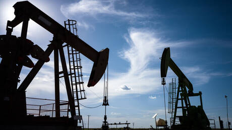 عاجل - مصر.. اكتشافات للغاز والبترول في 3 مناطق مختلفة 