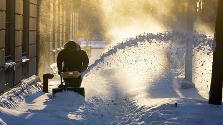 NYP: العاصفة الثلجية حصدت أرواح ما لا يقل عن 26 شخصا بالولايات المتحدة