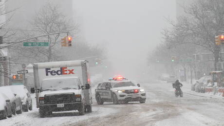 انخفاض أسعار النفط رغم تراجع الإنتاج في أمريكا جراء عاصفة شتوية