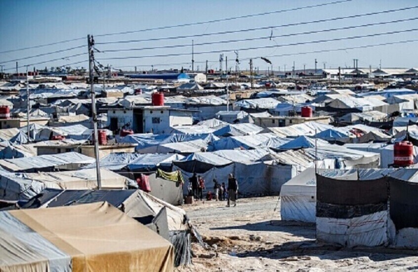 بينهم قادة من التنظيم.. بغداد تعلن عن نقل 450 عنصرا في داعش من سوريا إلى سجون العراق