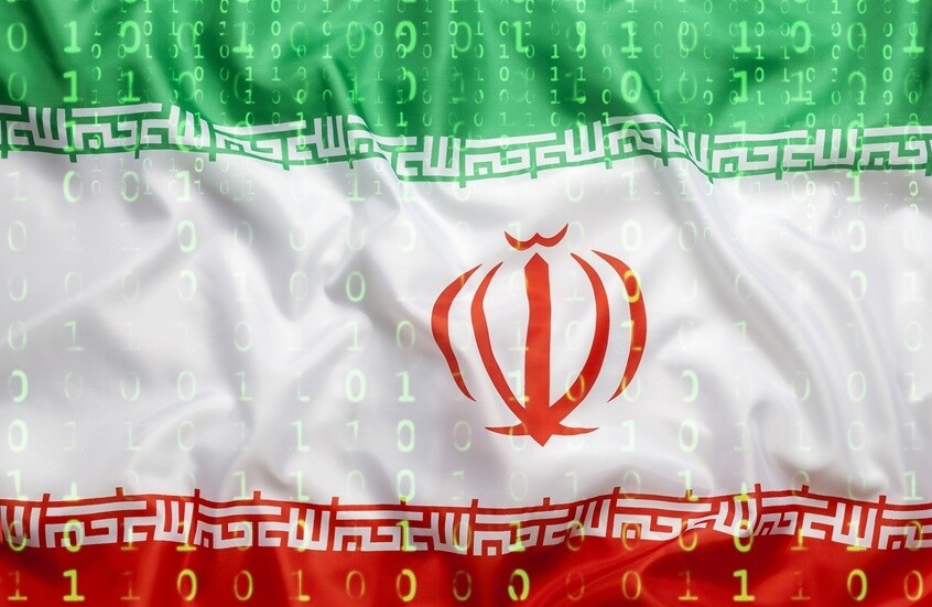 حريق جديد في بندر عباس والسلطات تؤكد أنه حادث عادي وتمت السيطرة عليه (فيديو)