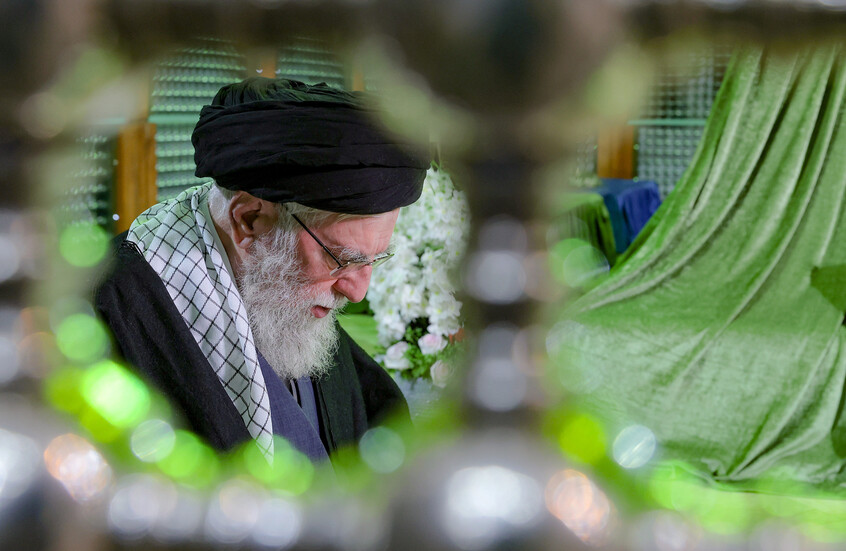 مسؤولون أمريكيون: لا نعرف ما إذا كان خامنئي سيأذن بعقد اتفاق مع واشنطن أم لا