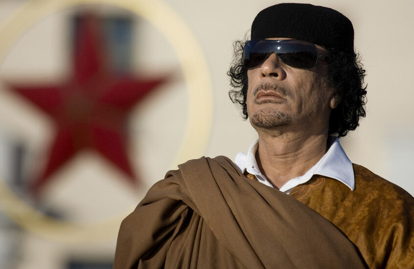 آخر لحظات القذافي وتدخل الناتو في ليبيا عام 2011.. سلام مسافر يكشف المستور في مصر (صور)