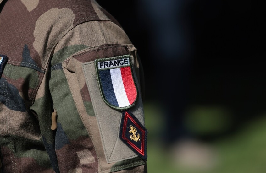 الاستخبارات الروسية: فرنسا تخطط للإطاحة برئيس مدغشقر الجديد