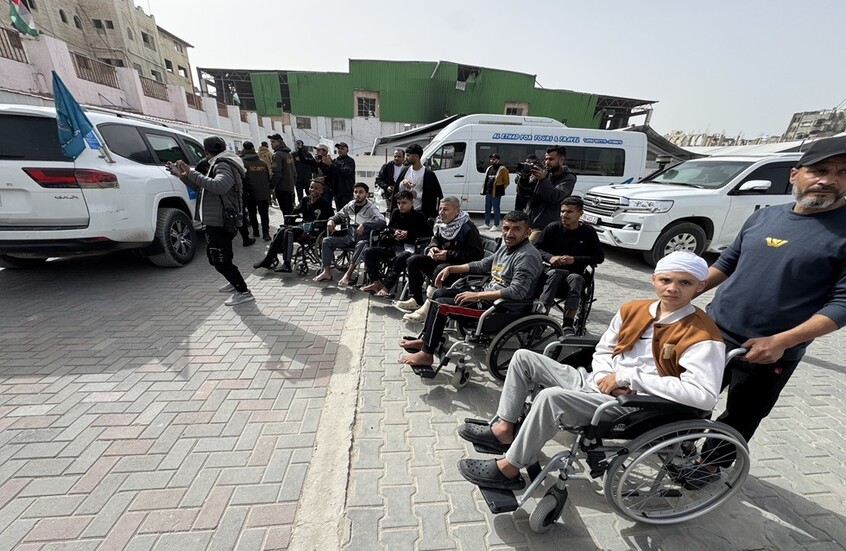 حماس: إسرائيل ما زالت تقيد دخول المساعدات بشكل كبير إلى قطاع غزة